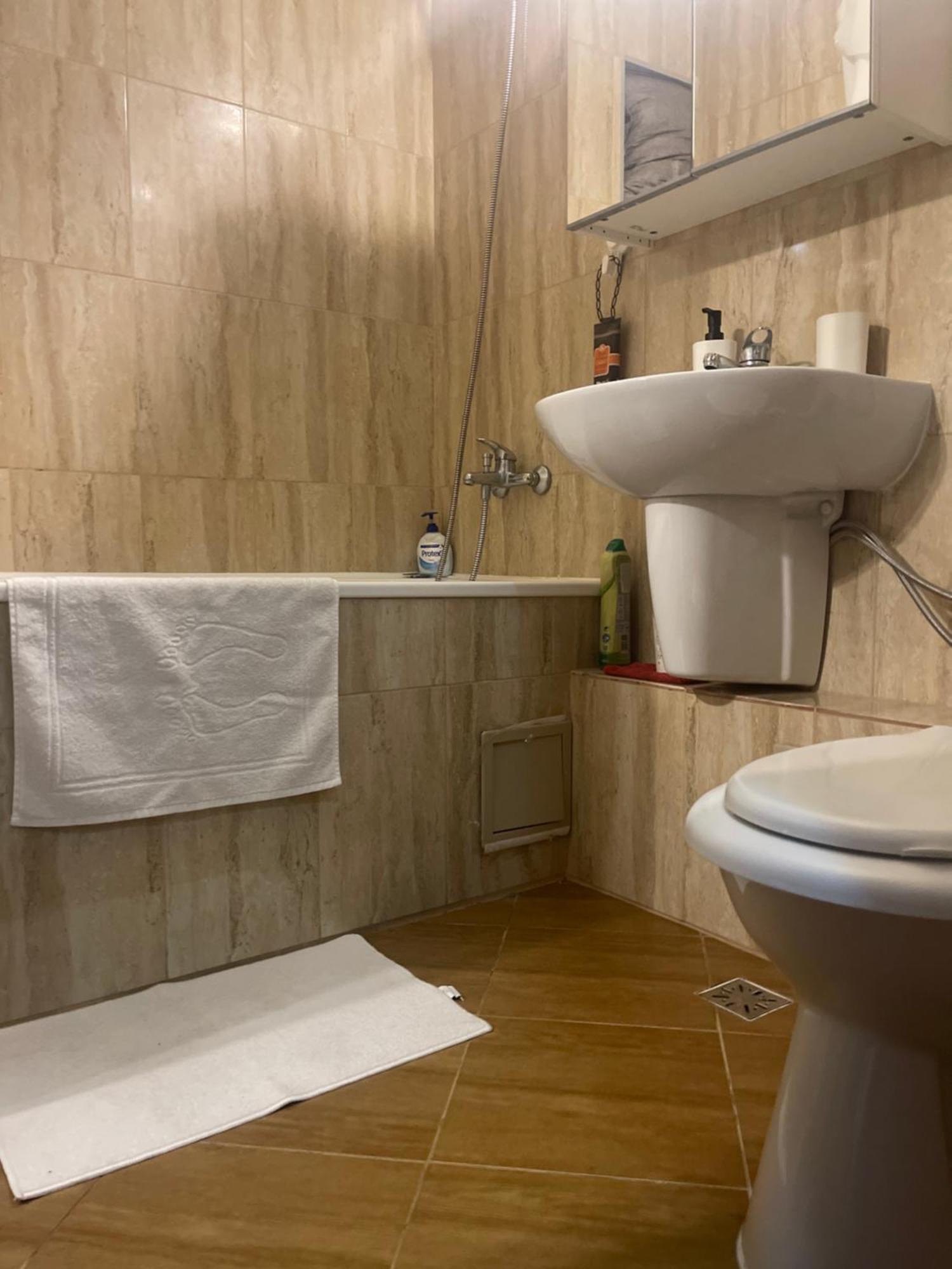 Garsoniera Relax Drumul Taberei Bucarest Esterno foto